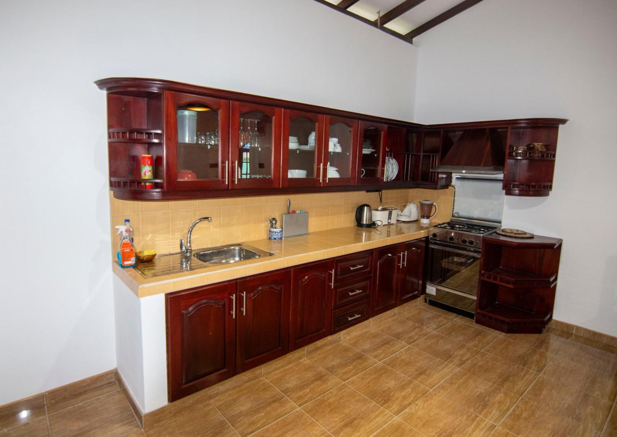 אונה ואטונה Green Villa Apartment מראה חיצוני תמונה